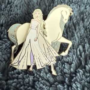 Elsa pin by Disney